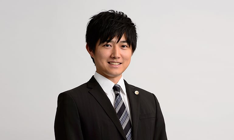 弁護士 馬屋原 達矢